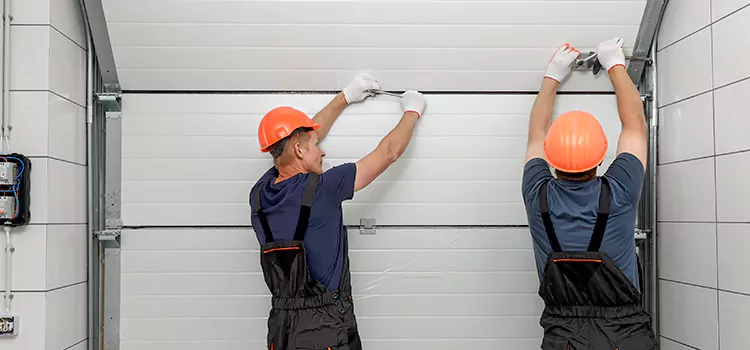 Choose Us for Your Garage Door Needs in Lawrence